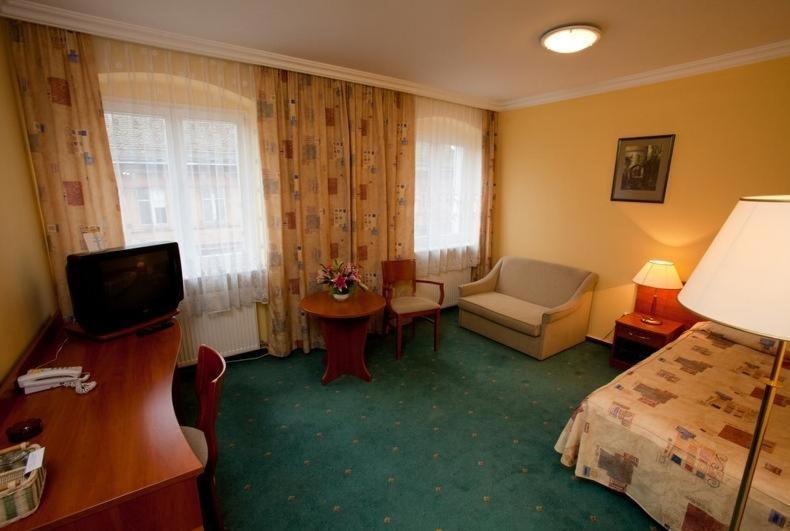 Hostel Ratuszowy Bydgoszcz Exterior photo