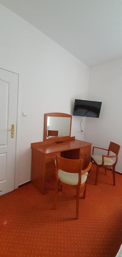 Hostel Ratuszowy Bydgoszcz Exterior photo